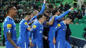 FC Porto atira-se ao VAR após vitória no clássico: «Luís Godinho só serve para gastar dinheiro à Liga»