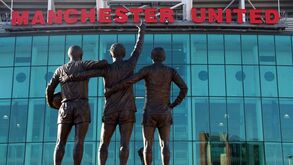 Investidores do Qatar avançam até ao final da semana com proposta para comprar o Man. United