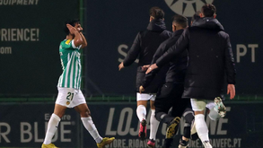 A crónica do Rio Ave-Estoril, 2-0: João deu alguma Graça à vitória