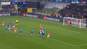 João Mário colocou assim o Benfica na frente em Bruges: veja o golo