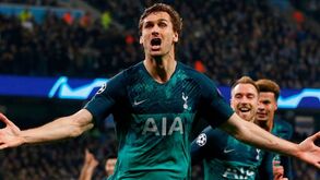 Llorente despede-se do futebol: Perdeu-se um goleador e ganhou-se um jogador de padel