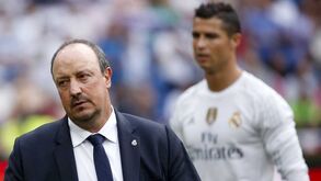 Rafa Benítez esclarece polémica antiga com Ronaldo: «Analisámos a maneira como marcava livres...»