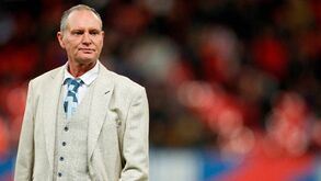 Há sempre uma nova loucura: Mais uma entrada na 'Enciclopédia' Paul Gascoigne