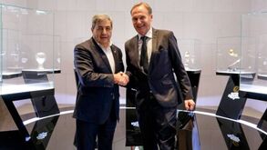 Líder da comissão executiva da Bundesliga visita Cidade do Futebol