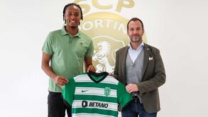 Oficial: Chermiti renova pelo Sporting até 2027 e fica com cláusula de 80 milhões