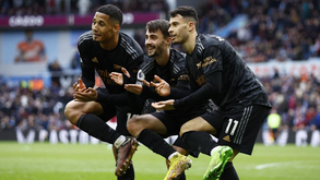 Arsenal volta a fugir