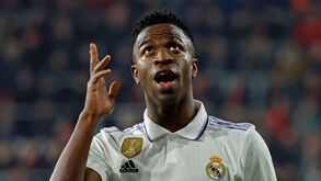 Vinícius Jr. responde a adeptos do Osasuna: «Os insultos continuam, mas o baile também»