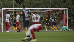 Benfica B-Torreense, 1-2: Penálti aos 89 minutos dá mais alegria ao Carnaval em Torres Vedras