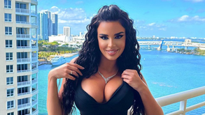 Ivana Knoll: Turismo em Portugal?