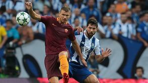 Edin Dzeko versus FC Porto: 1 golo e 2 assistências mas apenas um apuramento