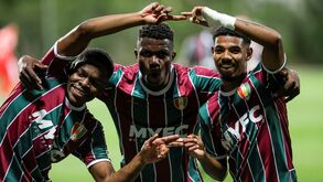 Benfica-E. Amadora, 0-3: estrela ofusca águia