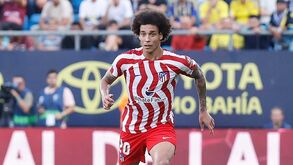 Witsel fica no Atlético mais uma época
