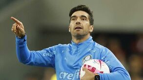 Palmeiras de Abel Ferreira vence e continua na liderança do Paulistão