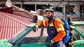 Emanuel Cunha: o treinador herói que partiu para a Turquia ajudar as vítimas do sismo