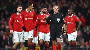 Schmeichel e o penálti de Bruno Fernandes frente ao Barcelona: «Nem consigo dizer o quão estúpido é»