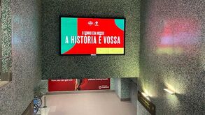 Aeroporto de Lisboa engalanado para receber Seleção Nacional feminina