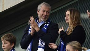 Dinheiro a entrar na Premier League desde os anos 90