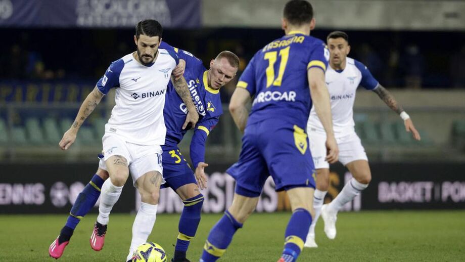 Lazio empatou em Verona