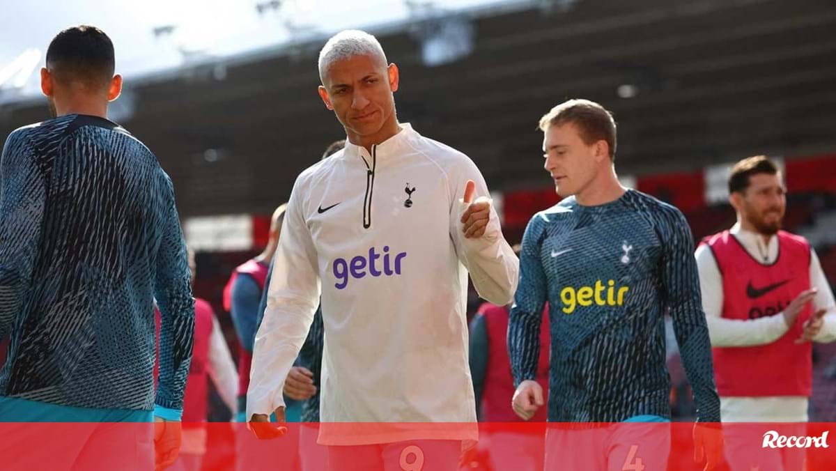 Mas que raio!»: lance polémico no Man. City-Tottenham deixou Haaland à  beira de um ataque de nervos - Inglaterra - Jornal Record