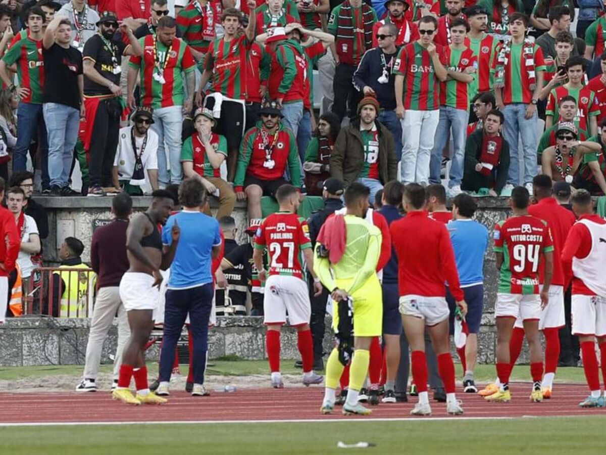 MARÍTIMO EXTINGUE EQUIPA SUB-23 