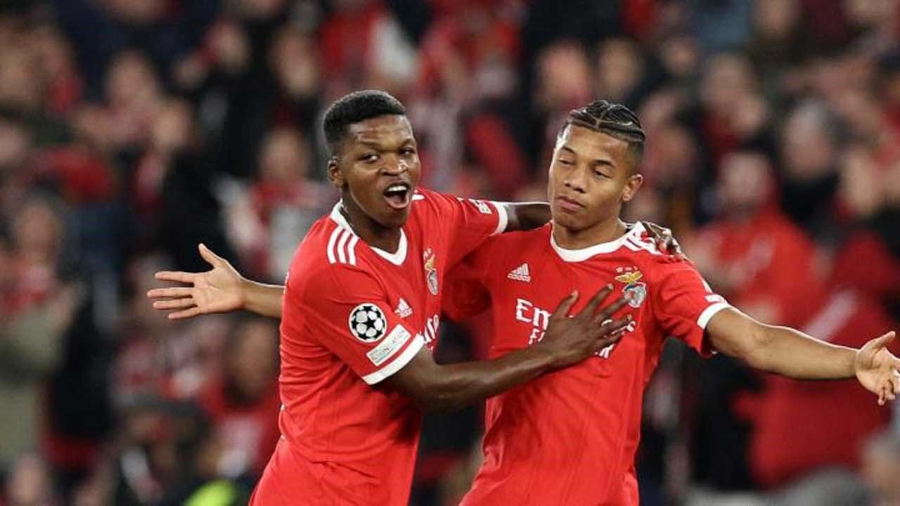 Futebol: Lille empatou, Benfica foi goleado na Liga dos Campeões