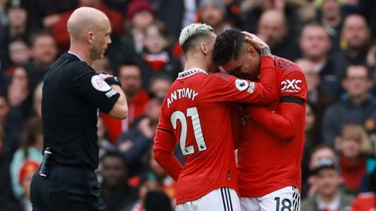 Casemiro marca no fim e garante empate do Manchester United no Campeonato  Inglês