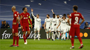 Real Madrid volta a vencer o Liverpool e confirma apuramento para os 'quartos' da Champions