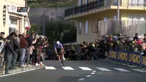 O brutal ataque de Mathieu van der Poel que decidiu a Milan-San Remo