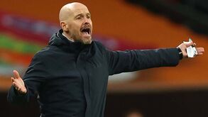 Man. United já faz contas à nova época: as saídas e os alvos, com jogador do Benfica na lista
