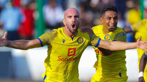 Petro de Luanda de Alexandre Santos vence e reassume liderança do Girabola com golo português