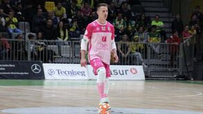 Espanhóis avançam que Sporting já escolheu Henrique Rafagnin para substituir Guitta