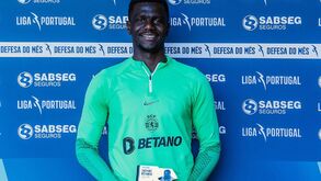 Diomande recebe prémio de melhor defesa da Liga Sabseg: «Joguei o meu melhor futebol no Mafra»
