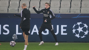 Schjelderup espreita a estreia