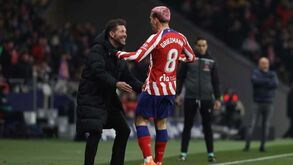 Goleada dá brilho a noite histórica do Atlético Madrid