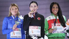 Mensagem motivacional de Mamona: «Sucesso está ao alcance de todos, basta acreditar e trabalhar duro»