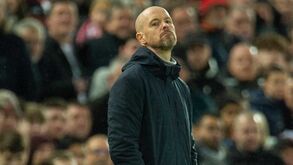 Ten Hag irritado com goleada sofrida: «Não estivemos ao nosso nível, não fomos profissionais»