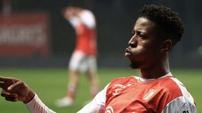 O pontapé de bicicleta de Simon Banza que sentenciou o Sp. Braga-Rio Ave