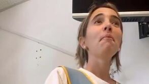 O original método de professora argentina para silenciar os alunos com recurso a... Messi e Mbappé 