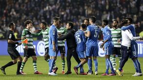 Adjunto de Rúben Amorim suspenso 34 dias por empurrão a Otávio