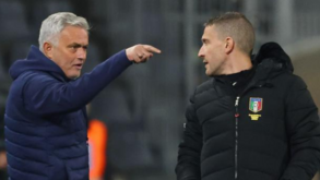 Árbitro nega ofensas a Mourinho no Cremonese-Roma