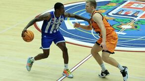 FC Porto perde com finlandeses do KarhuBasket