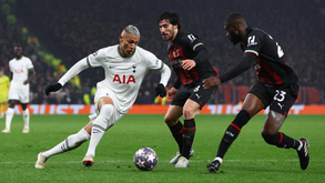 Richarlison ataca abertamente Antonio Conte: «Esta época está a ser uma merda porque não tenho minutos»