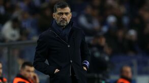 Sérgio Conceição volta a falhar conferência de imprensa pós jogo