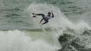 Frederico Morais eliminado do MEO Rip Curl Pro Portugal