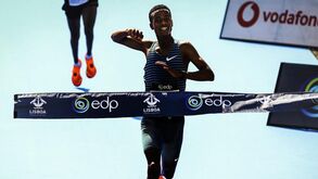 Nibret Melak e Almaz Ayana vencem EDP Meia Maratona de Lisboa