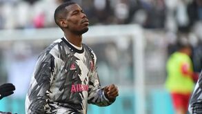 Primeiro chegou atrasado e agora lesionou-se: Pogba de mal a pior na Juventus