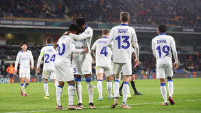 Hat trick em três minutos e o jogo ainda ia meio: veja os golos de Orban no Basaksehir-Gent