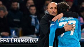 'Príncipe de Nápoles' já tem um título: Kvaratskhelia brilhou forte e ajudou Spalletti a sorrir