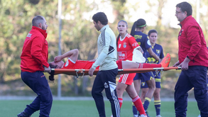 Benfiquista Pauleta termina temporada após lesão grave no joelho esquerdo