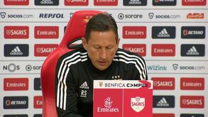 Schmidt elogia Aursnes: «Está a tornar-se muito importante para a equipa»